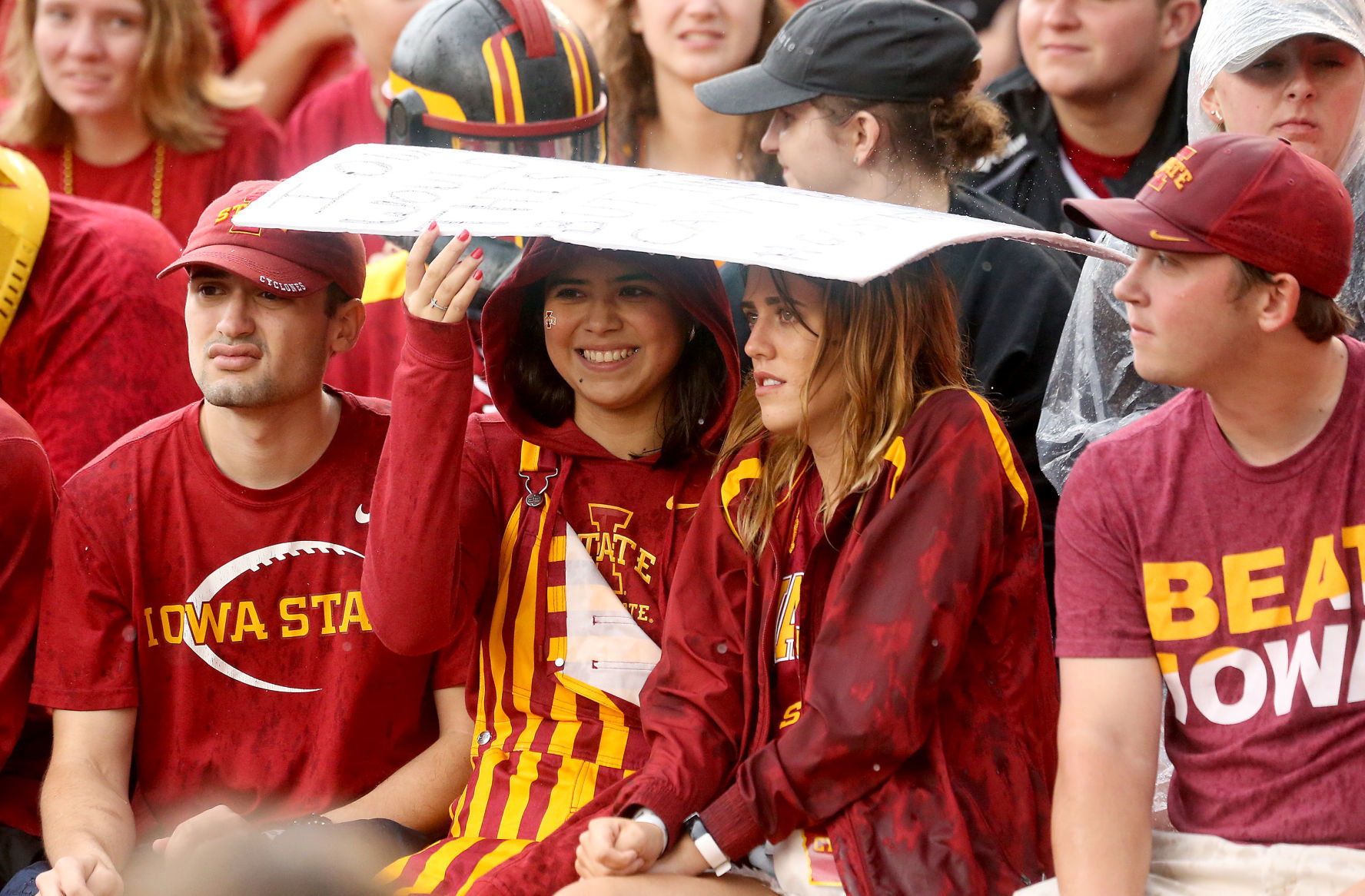 091419-qct-spt-iowa-isu football-001